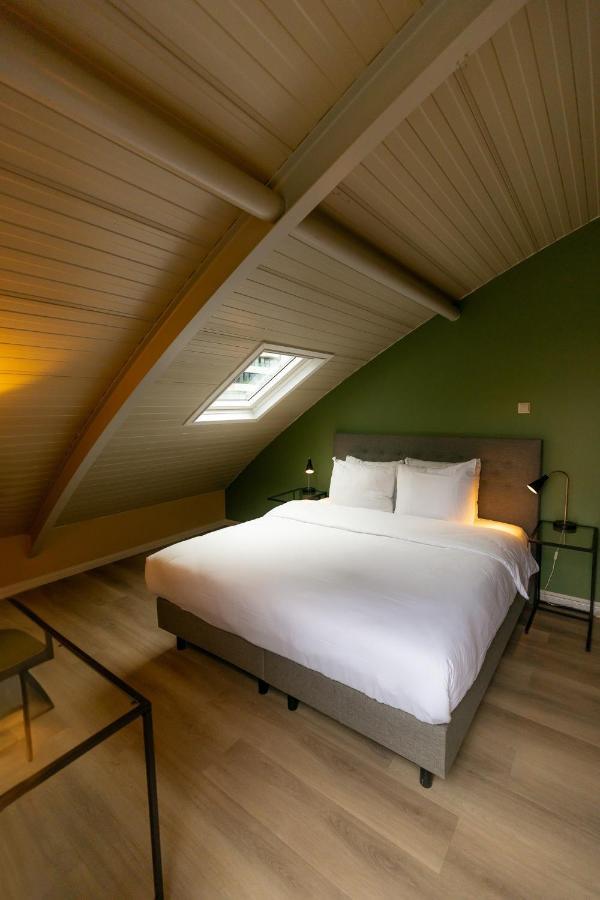 FLOATS by H2OTEL Rotterdam Exterior photo